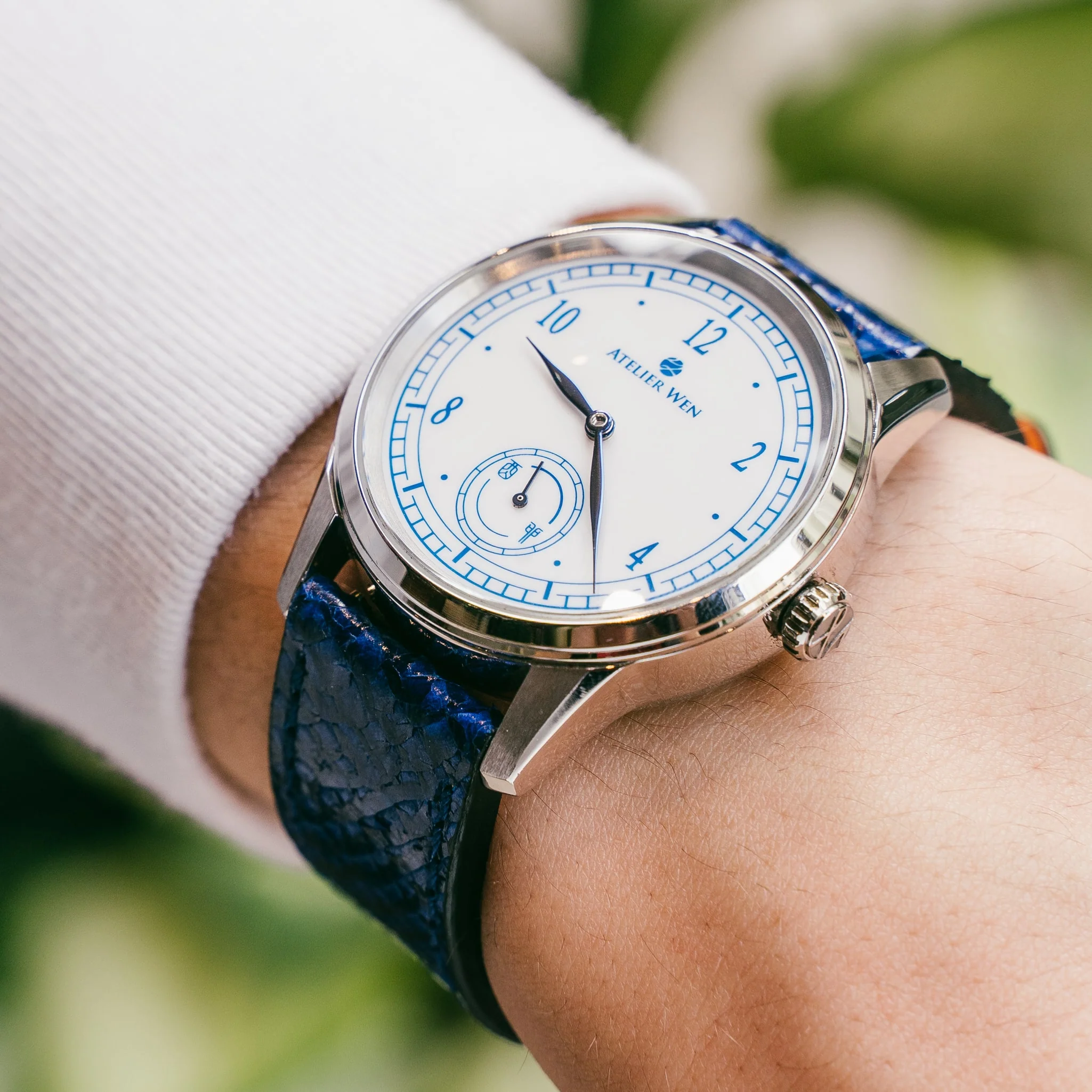 Blue Salmon Leather Straps - Image 11