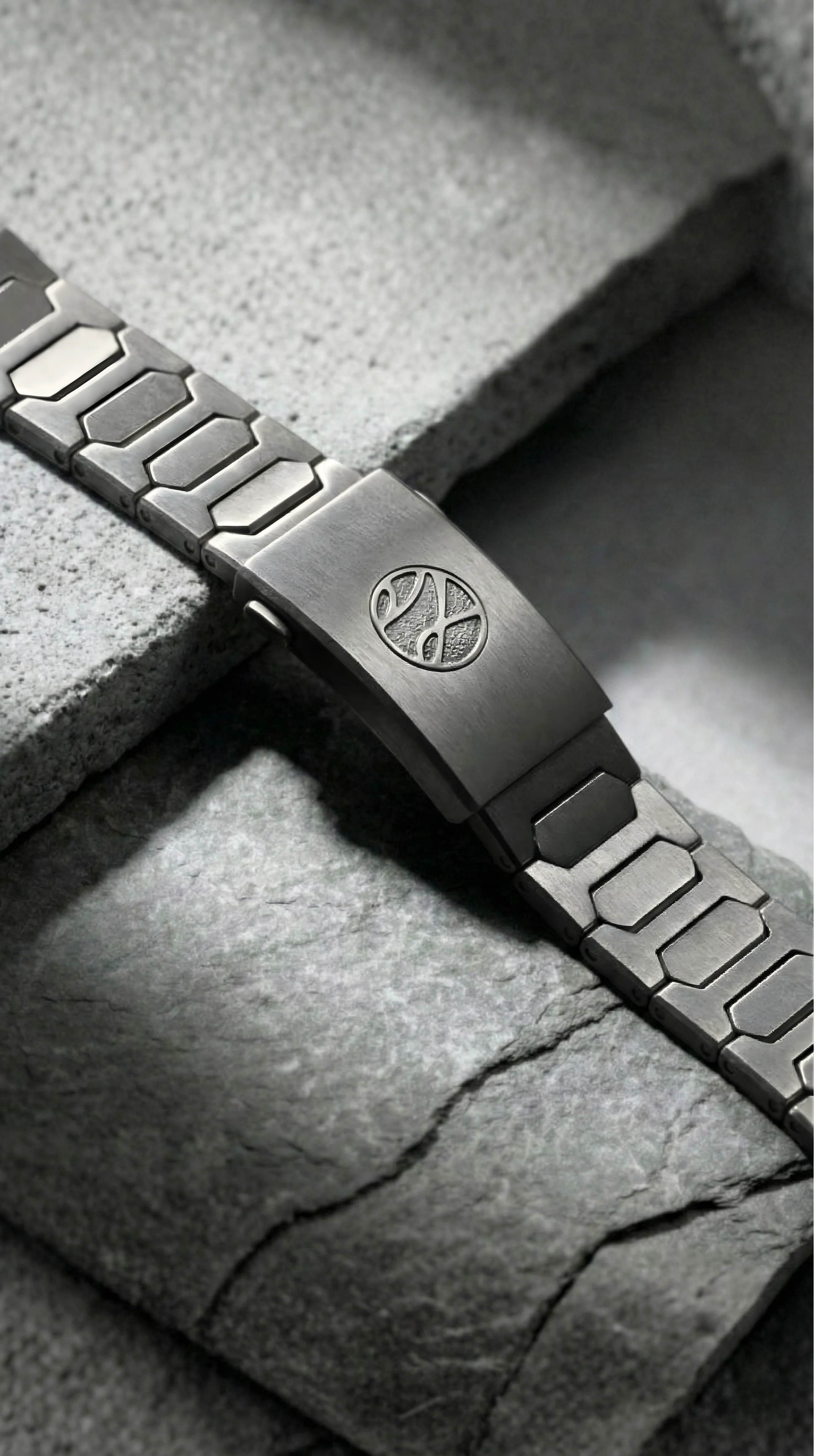 Perception v2 - Titanium Bracelet - Image 5